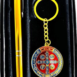 FRA Chaveiro, 2025, (UNC), Título: Imagem de São Bento. (frente): - VRS - Vade Retro Satana: (Passe Reto Satanás), NSMV: Nunquam Suade Mihi Vana (Nunca Seduzas minha alma), SMQL: Sunt Mola Quae Libas (São coisas más que brindas), IVB: Ipse Venana Bibas (Bebas do mesmo veneno). (Verso): Legenda na vertical: C S S M L: (Crux Sacra Sit Mihi Lux) - Que a Cruz sagrada seja a minha luz e Legenda na horizontal: N D S M D: (Non Draco Sit Mihi Dux) - Não seja o dragão o meu guia. R$35,40.