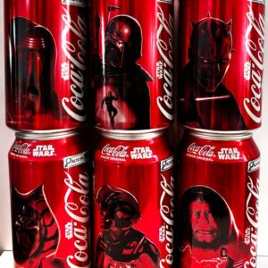 Br Coleção, 2025, 6 (seis) Latinhas Refrigerantes, (vazias), Coca-Cola Original, STAR WARS, personagens: Darth Maul, Boba Fatt, Kylo Ren, AHSOKS Tano, Poe Dameron e Imperador Palpatines. 310ml, ano 2025.
