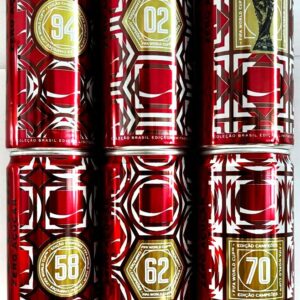 Br Coleção Latinhas Refrigerantes, 2025, (vazia), 06 unidades, referência: Cola-cola sem açúcar, símbolo dos anos que a Seleção Brasileira conquistou o Penta campeã, 1958/62/70/94/02 e taça. Produzidas: Brasal refrigerantes S/A. Cores branca/vermelha, com anel de alumínio. 310ml.